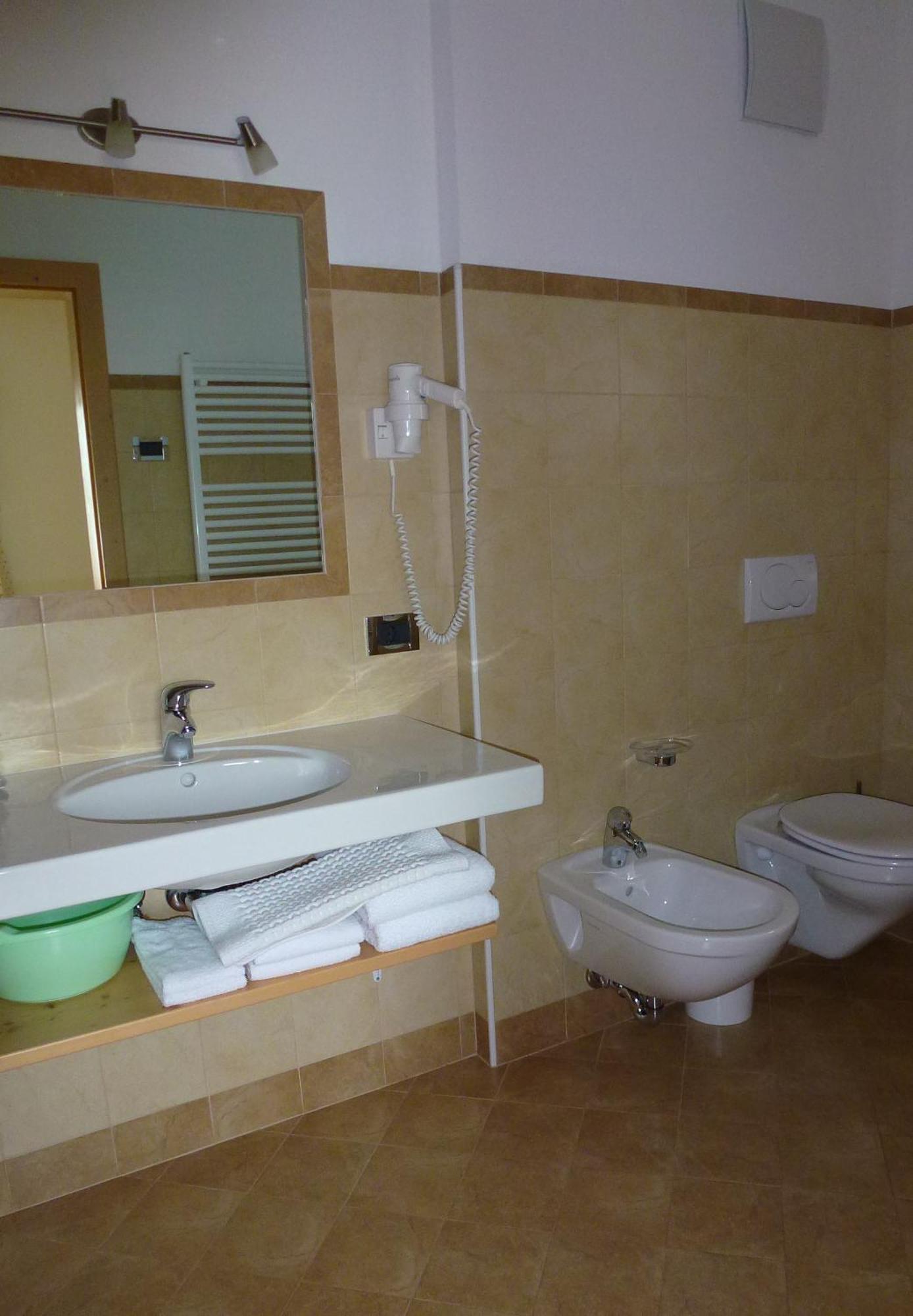 Residence Ciasa Dl Mone Colfosco Eksteriør billede