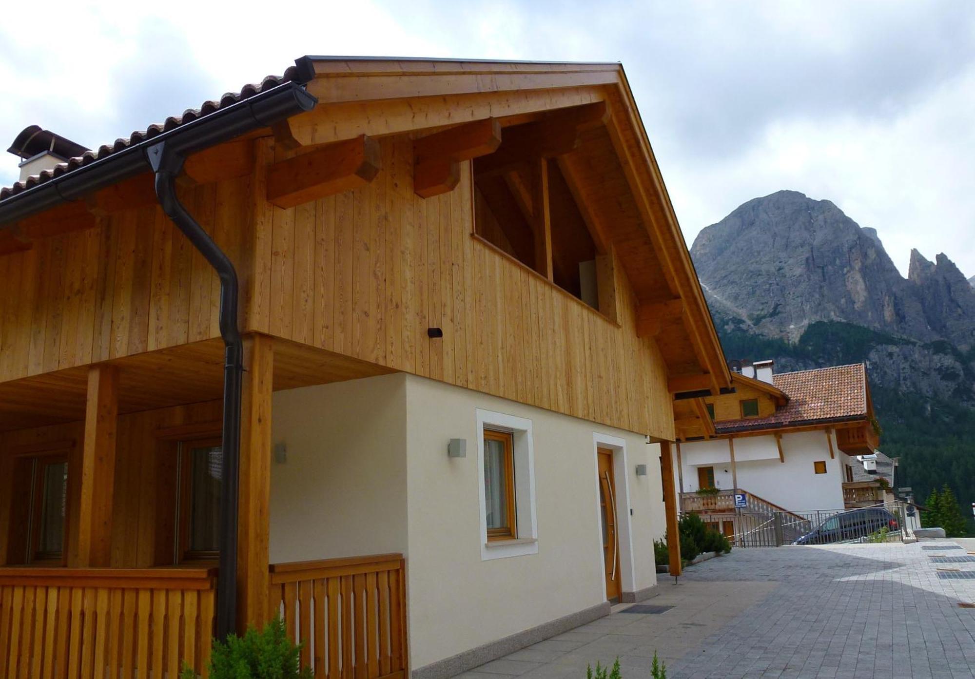 Residence Ciasa Dl Mone Colfosco Eksteriør billede